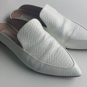 Kristen Cavallari Chinese Laundry Snake Mules